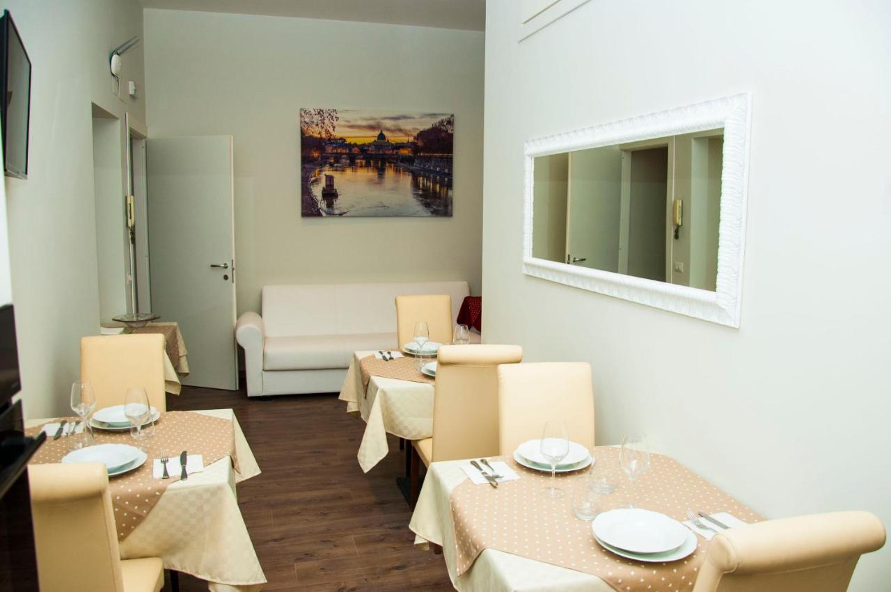 Holiday House Roma Vaticano מראה חיצוני תמונה