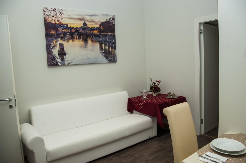 Holiday House Roma Vaticano מראה חיצוני תמונה